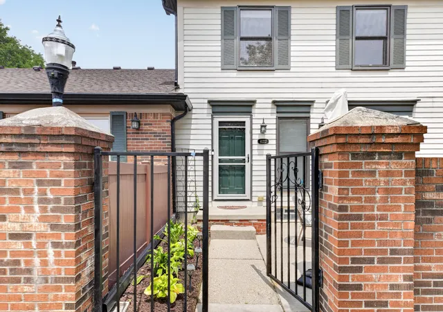 1st image of 41222 Southwind Dr, Canton, MI 48188 | MLS# 81026037534