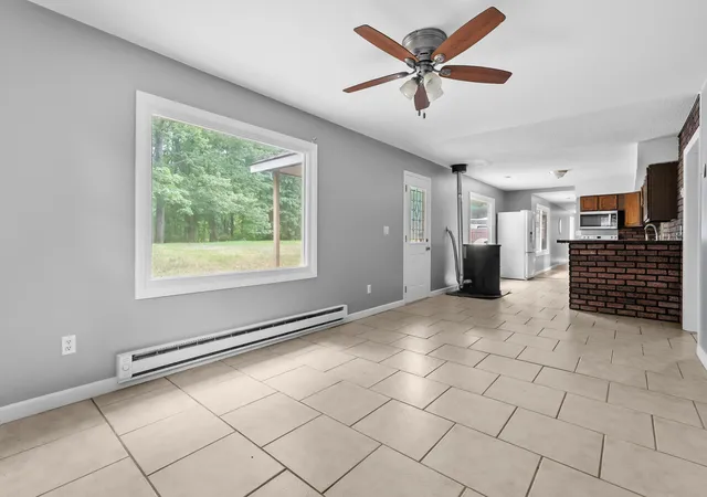 4th image of 47350 Flagler Rd, Bloomingdale, MI 49026 | MLS# 66026037548