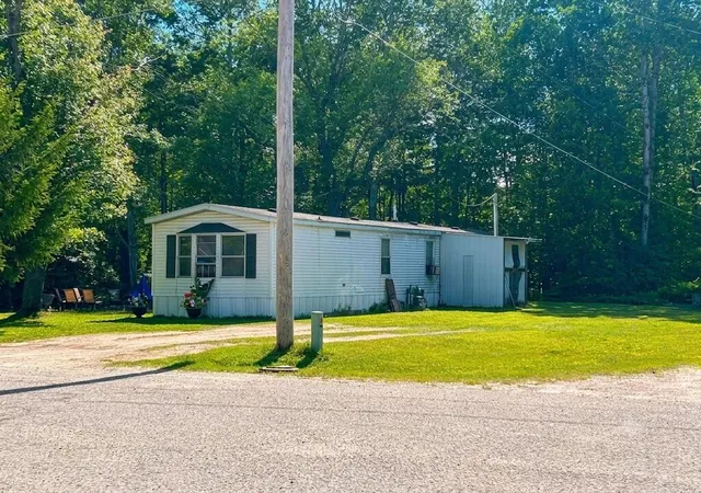 1st image of 409 Hemlock St, Lake, MI 48632 | MLS# 65026037553