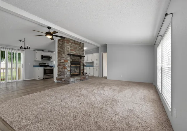 3rd image of 5688 Hawthorn St #109, Kalamazoo, MI 49009 | MLS# 66026037561