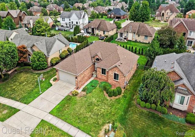 Photo 1 of Single family home for sale at 19944 Townsend Dr, Macomb, MI 48044 | MLS# 20261056644 | Listing updated on 2026-10-26