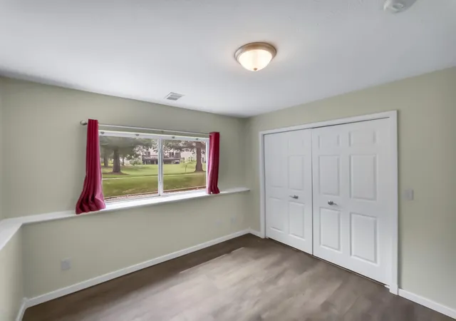 19th image of 8450 N Center Park Dr Sw #11, Byron Center, MI 49315 | MLS# 65026037571