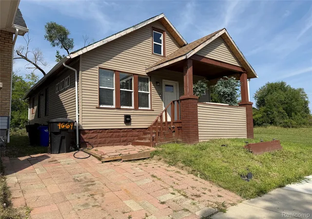 Photo 2 of Single family home for sale at 9669 Cascade St, Detroit, MI 48204 | MLS# 20261056667 | Listing updated on 2026-08-28