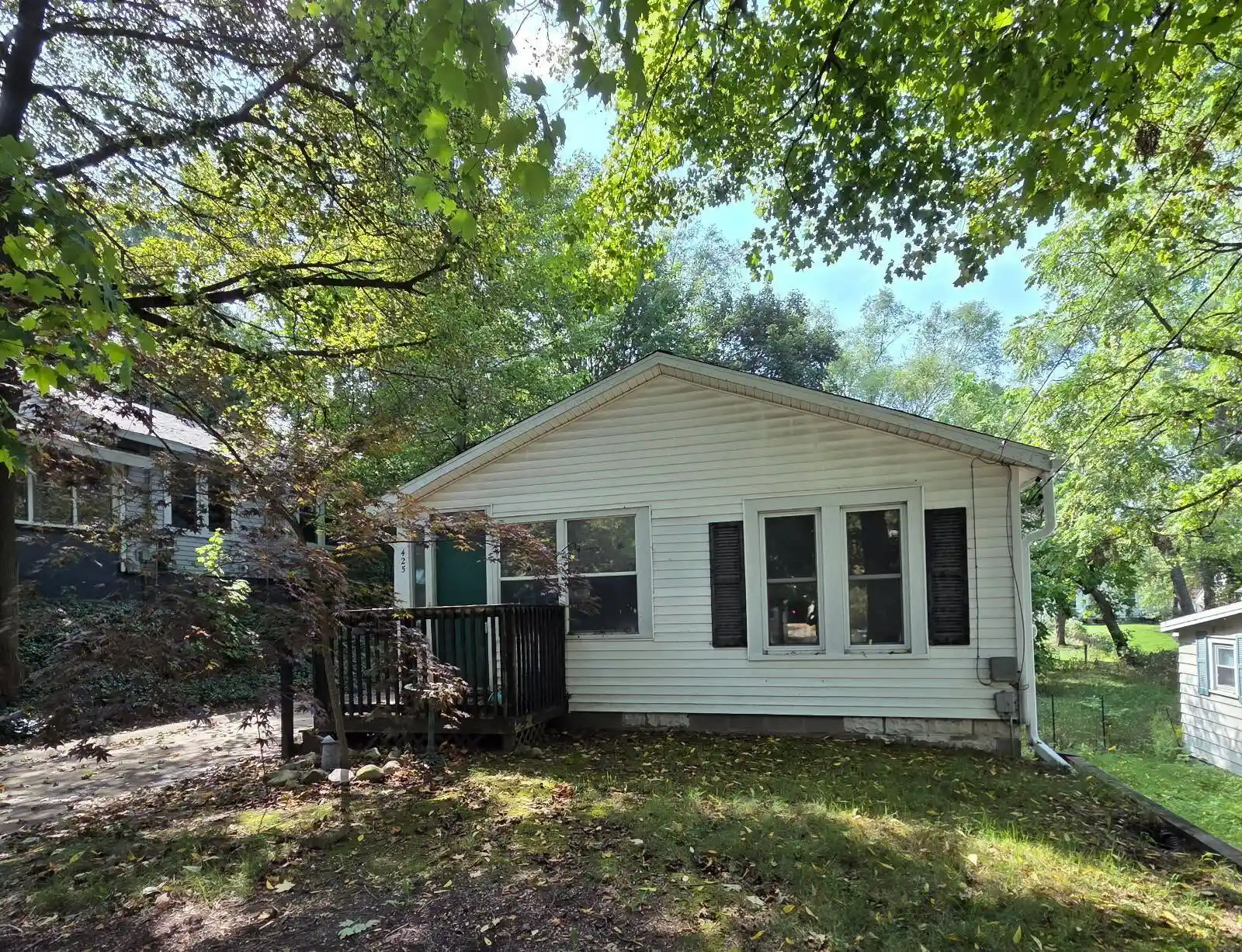 Photo 1 of Single family home for sale at 425 Garland St, Kalamazoo, MI 49001 | MLS# 66026037595 | Listing updated on 2026-09-21