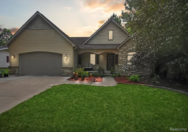 Photo 1 of Single family home for sale at 4915 Anglers Ln, Gladwin, MI 48624 | MLS# 20261056678 | Listing updated on 2026-08-27