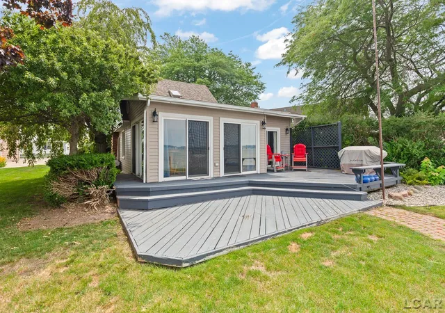 Photo 4 of Single family home for sale at 2792 Round Lake Hwy, Manitou Beach, MI 49253 | MLS# 56050215748 | Listing updated on 2026-08-28