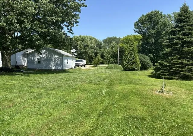 19th image of 1984 Greenly Ave, Benton Harbor, MI 49022 | MLS# 69026037601