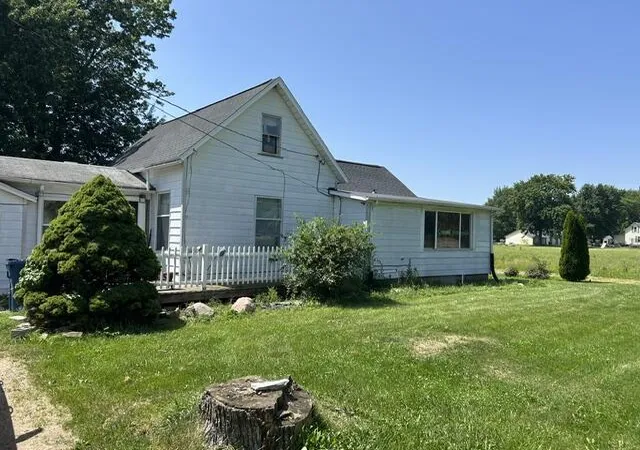 1st image of 1984 Greenly Ave, Benton Harbor, MI 49022 | MLS# 69026037601