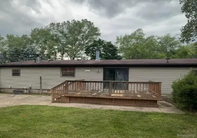 Photo 2 of Single family home for sale at 10537 Byron Rd, Byron, MI 48418 | MLS# 20261056706 | Listing updated on 2026-07-24
