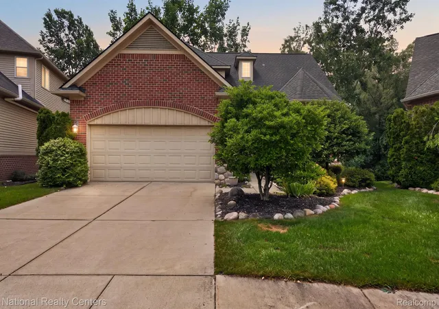 Photo 1 of Condo for sale at 5590 River Park Dr, Waterford, MI 48327 | MLS# 20261056709 | Listing updated on 2026-08-04