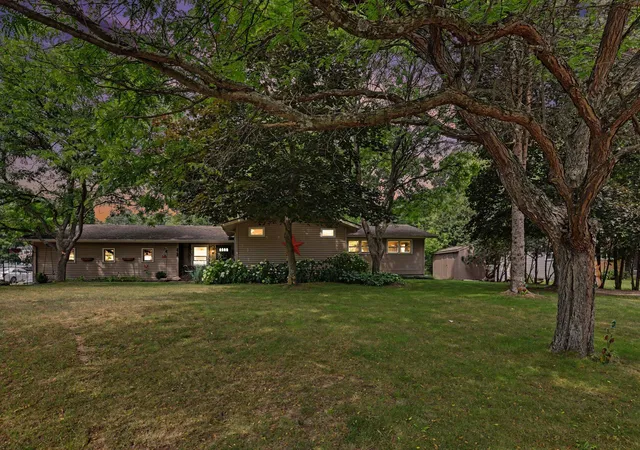 1st image of 507 Floral Dr, Belding, MI 48809 | MLS# 65026037622