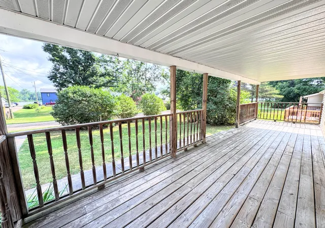 image of 10887 3rd St, Stanwood, MI 49346 | MLS# 72026037623