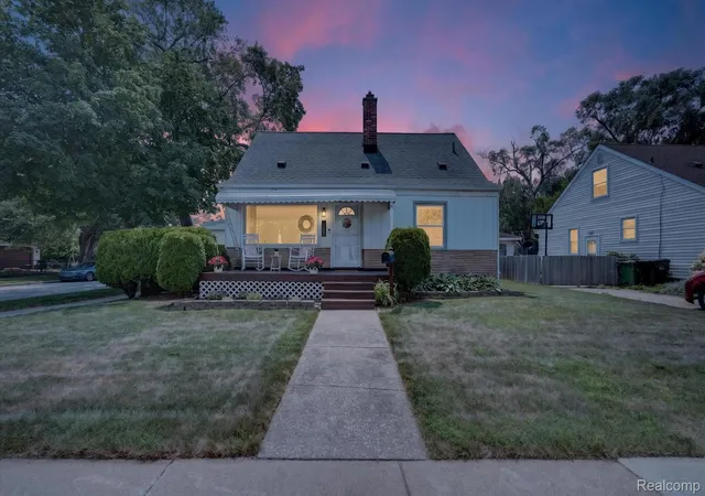 Photo 2 of Single family home for sale at 15807 Meyer Ave, Allen Park, MI 48101 | MLS# 20261056750 | Listing updated on 2026-08-24