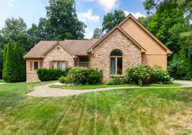1st image of 6481 Basswood Dr, Troy, MI 48098 | MLS# 20261056762