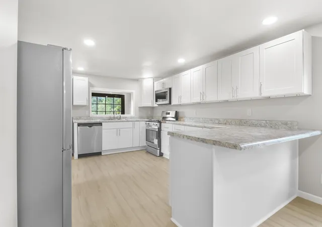 Photo 2 of Single family home for sale at 198 E Angel Ave, Barryton, MI 49305 | MLS# 78080071346 | Listing updated on 2026-09-18