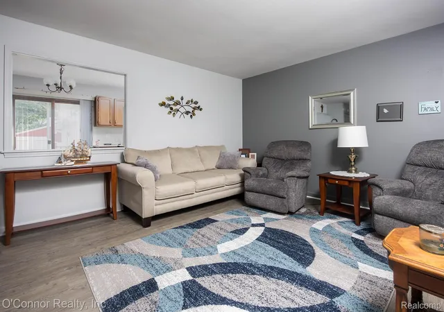 Photo 3 of Single family home for sale at 655 Georgia Ave, Marysville, MI 48040 | MLS# 20261056772 | Listing updated on 2026-09-13