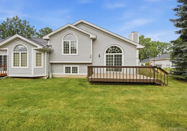 Condo for sale at 6346 Squire Lake Dr, Flushing, MI 48433 | MLS# 20261056780