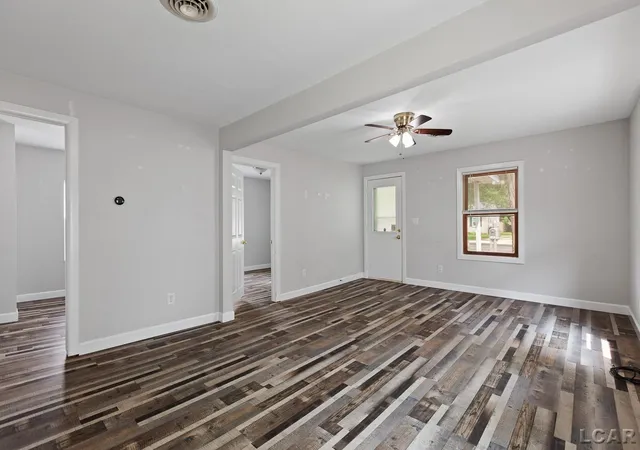 Photo 2 of Single family home for sale at 3066 Bent Oak Hwy, Adrian, MI 49221 | MLS# 56050215778 | Listing updated on 2026-09-01