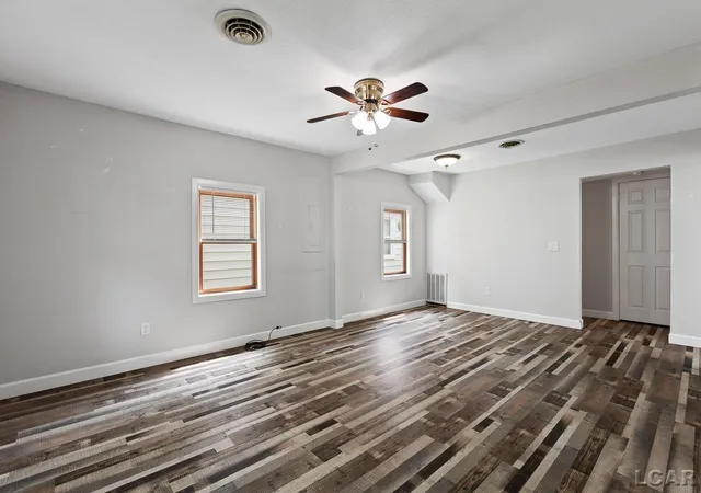 Photo 3 of Single family home for sale at 3066 Bent Oak Hwy, Adrian, MI 49221 | MLS# 56050215778 | Listing updated on 2026-10-08