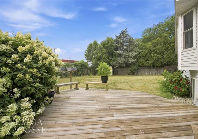 Photo 3 of Single family home for sale at 3560 Rush Crk Dr, Hudsonville, MI 49426 | MLS# 65026037643 | Listing updated on 2026-09-16