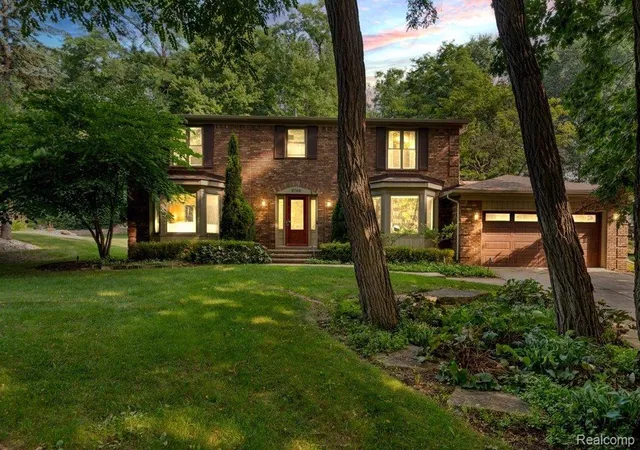 1st image of 2768 Homewood Dr, Troy, MI 48098 | MLS# 20261056796