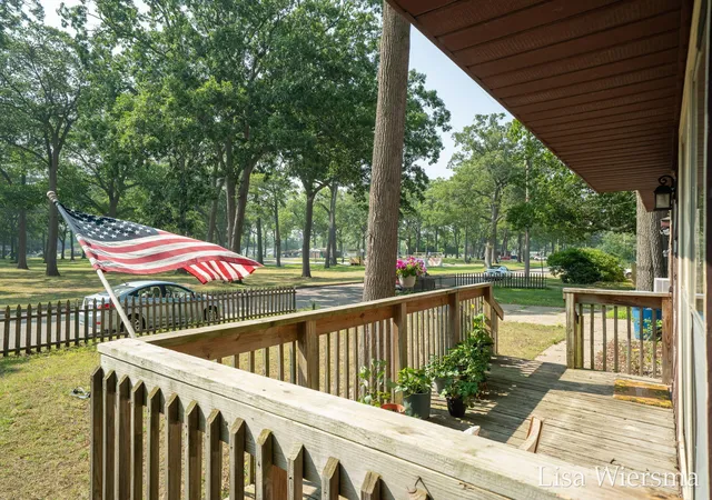 Photo 3 of Single family home for sale at 2190 W Sherman Blvd, Muskegon, MI 49441 | MLS# 65026037662 | Listing updated on 2026-08-19