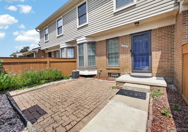 2nd image of 22204 Pondview, Novi, MI 48375 | MLS# 20261056825