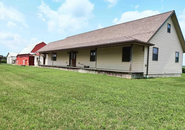 Photo 2 of Single family home for sale at 11404 Forche Rd, Blissfield, MI 49228 | MLS# 56050215793 | Listing updated on 2026-07-23