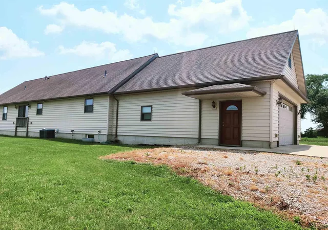 Photo 3 of Single family home for sale at 11404 Forche Rd, Blissfield, MI 49228 | MLS# 56050215793 | Listing updated on 2026-07-23