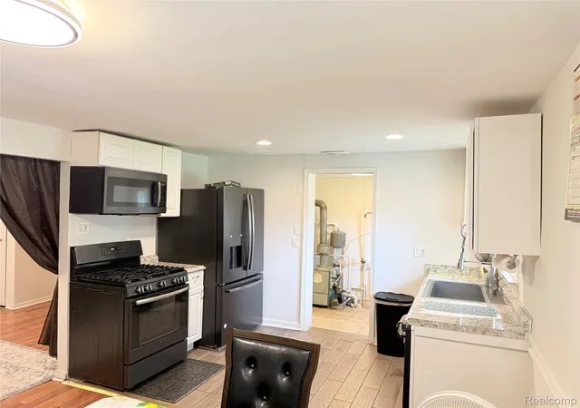 Photo 4 of Single family home for sale at 8424 Stout Ave, Warren, MI 48093 | MLS# 20261056836 | Listing updated on 2026-09-16