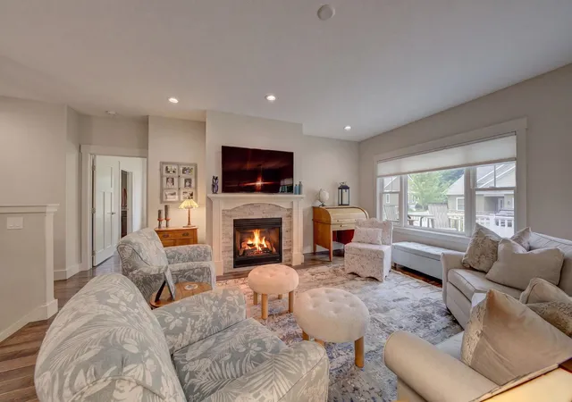 3rd image of 2235 Chelsea Ln, Traverse City, MI 49685 | MLS# 78080071356