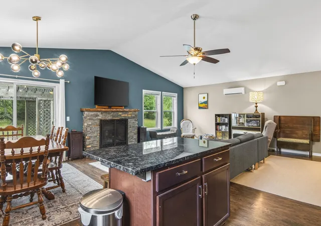 3rd image of 14143 Erdman Rd, Arcadia, MI 49613 | MLS# 78080071357