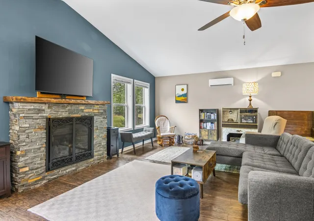 5th image of 14143 Erdman Rd, Arcadia, MI 49613 | MLS# 78080071357