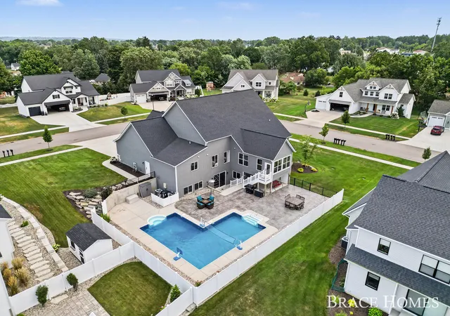 2nd image of 8235 Country Rail Dr Sw, Byron Center, MI 49315 | MLS# 65026037673