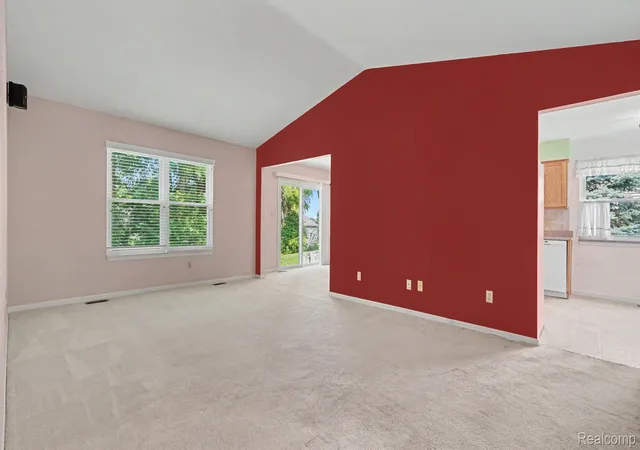 Listing Photo 4 - Condo for sale in building located at 19405 Cardene Wy, Northville, MI 48167