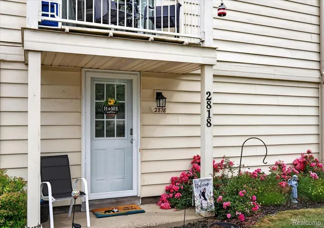 3rd image of 2818 Willow Ct, Lake Orion, MI 48360 | MLS# 20261056865