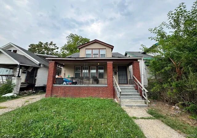 Photo 1 of Single family home for sale at 4625 Chalmers St, Detroit, MI 48215 | MLS# 20261056866 | Listing updated on 2026-07-28