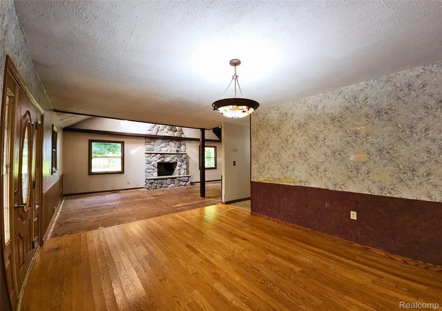 Photo 3 of Single family home for sale at MI | 5665 White Crk Rd,MI 48453 | MLS# 20261056881 | Listing updated on 2026-09-09