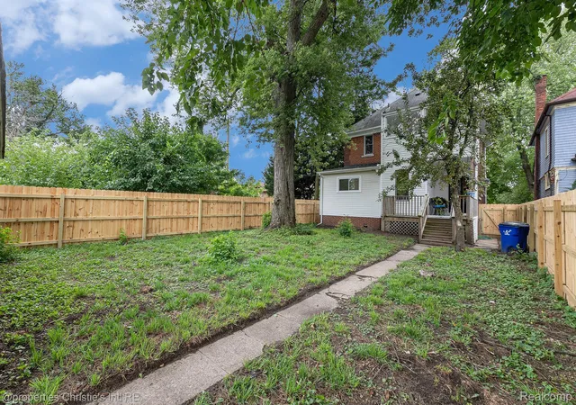 Photo 18 of Single family home for sale at 3412 Field St, Detroit, MI 48214 | MLS# 20261056885 | Listing updated on 2026-07-24