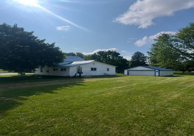 Photo 1 of Single family home for sale at 910 E Arcada St, Ithaca, MI 48847 | MLS# 79080071362 | Listing updated on 2026-09-17