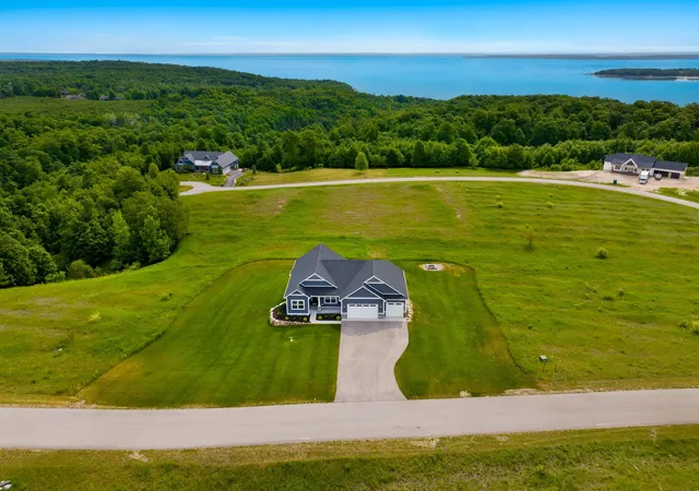 Photo 1 of Single family home for sale at 1476 Brencris Ln, Suttons Bay Township Leelanau, MI 49682 | MLS# 78080071365 | Listing updated on 2026-08-28