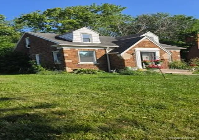 Photo 1 of Single family home for sale at 10172 Somerset Ave, Detroit, MI 48224 | MLS# 20261056906 | Listing updated on 2026-08-19
