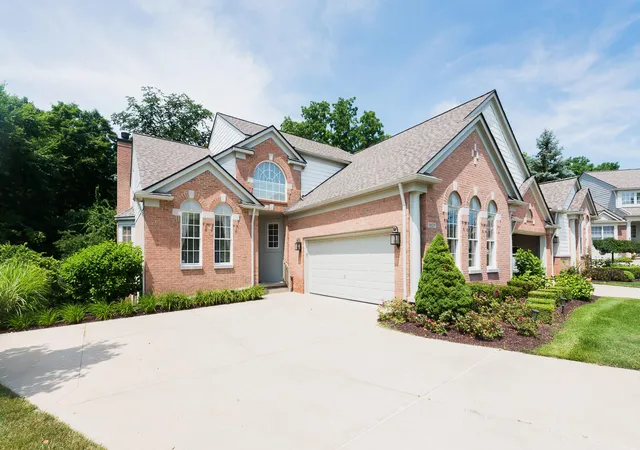 Photo 2 of Condo for sale at 16529 Cottonwood Ct, Northville, MI 48168 | MLS# 81026037713 | Listing updated on 2026-09-15