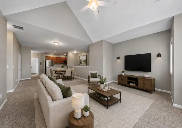 Listing Photo 5 - Condo for sale in building located at 2591 W Towne St, Ann Arbor, MI 48103