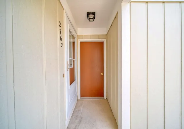 Photo 4 of Condo for sale at 2760 Walden Woods Blvd, Jackson, MI 49201 | MLS# 55026037711 | Listing updated on 2026-09-10