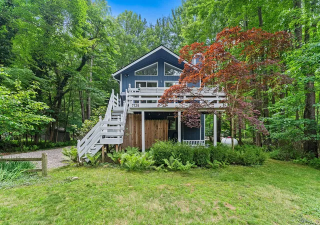 1st image of 7126 Ridgeway St, Fennville, MI 49408 | MLS# 71026037719