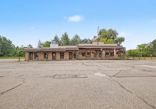 1st image of 20221 Us 10, Reed City, MI 49677 | MLS# 72026037723