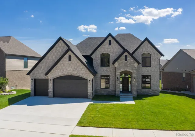 Photo 1 of Single family home for sale at 53707 Addington Dr, Macomb, MI 48042 | MLS# 20261056958 | Listing updated on 2026-07-28