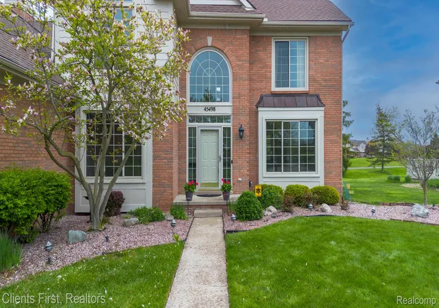 2nd image of 45498 Muirfield Dr, Canton, MI 48188 | MLS# 20261056968