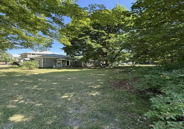 Photo 3 of Single family home for sale at 602 S Warren Ave, Big Rapids, MI 49307 | MLS# 72026037751 | Listing updated on 2026-07-23